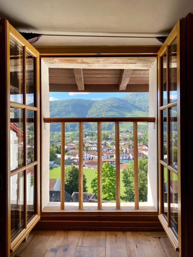 De La Porte Jacques: A For Pilgrims Hostel Saint-Jean-Pied-de-Port